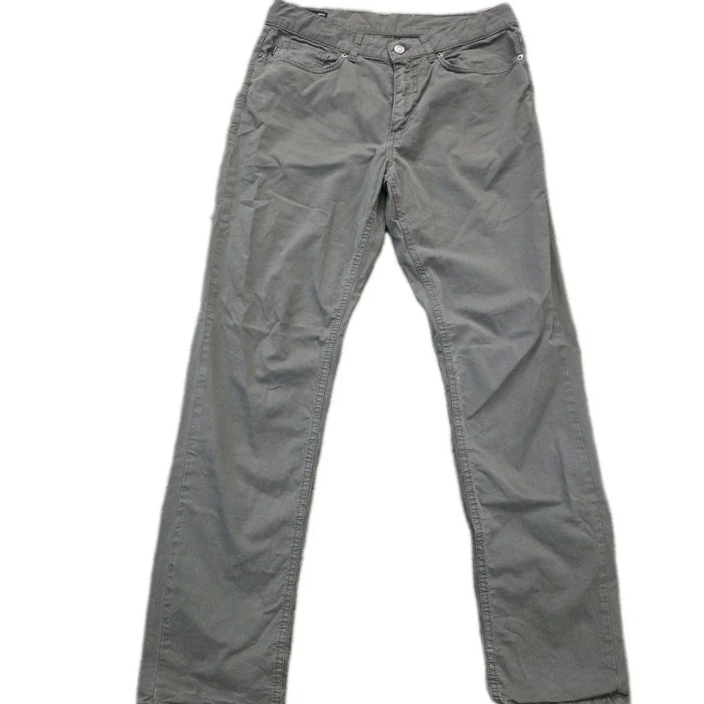 Oakley‎ Men's Khaki/Gray Custom Fit Pants Size 31. SLIM FIT
